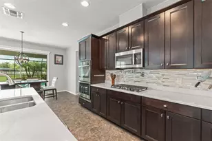 10720 Breaking Rocks Dr, Tampa, FL 33647 - Photo 23