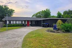 1902 Sarazen Dr, Orlando, FL 32808 - Photo 1