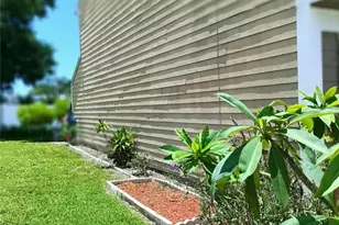 6640 121st Ave, Largo, FL 33773 - Photo 25