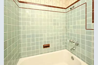 1606 Orangewood Avenue, Orlando, FL 32806 - Photo 21