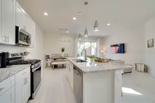 7523 Sunflower Cir, Kissimmee, FL 34747 - Photo 5