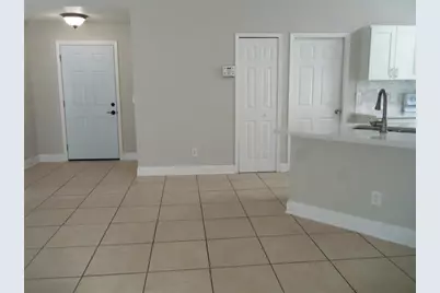 1021 Golfside Court, Kissimmee, FL 34741 - Photo 9