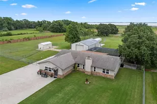 2921 Lake Tohopekaliga Blvd, Kissimmee, FL 34746 - Photo 3