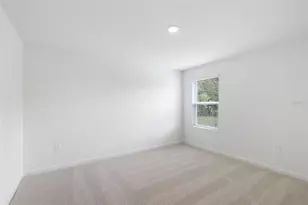 33 Derbyshire Dr, Palm Coast, FL 32164 - Photo 17