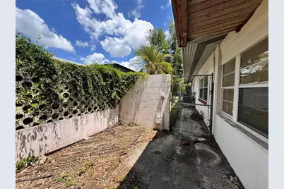 5627 Oakland Drive, Tampa, FL 33617 - Photo 63