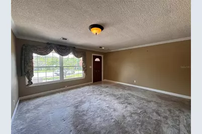 5627 Oakland Drive, Tampa, FL 33617 - Photo 13