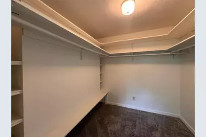 5627 Oakland Drive, Tampa, FL 33617 - Photo 37