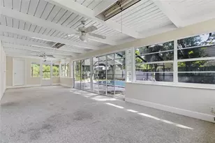 5627 Oakland Dr, Tampa, FL 33617 - Photo 43