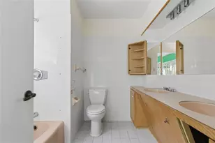 5627 Oakland Dr, Tampa, FL 33617 - Photo 25