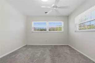 5627 Oakland Dr, Tampa, FL 33617 - Photo 35