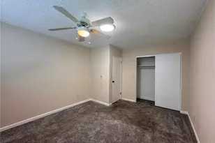 5627 Oakland Dr, Tampa, FL 33617 - Photo 53