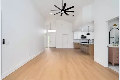 2639 Monaco Cove Circle, Orlando, FL 32825 - Photo 7