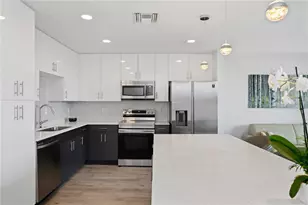 1709 N Tamiami Trl, Sarasota, FL 34234 - Photo 3