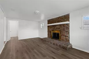 203 E Lakeview Ave, Eustis, FL 32726 - Photo 9