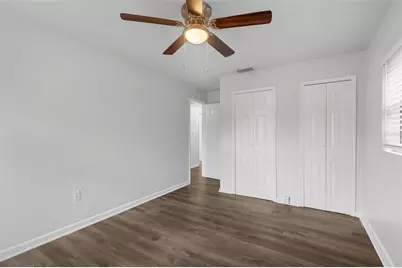 203 E Lakeview Avenue, Eustis, FL 32726 - Photo 17