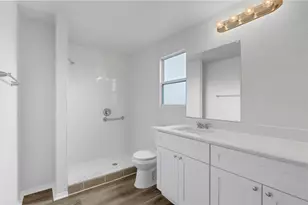 203 E Lakeview Ave, Eustis, FL 32726 - Photo 19