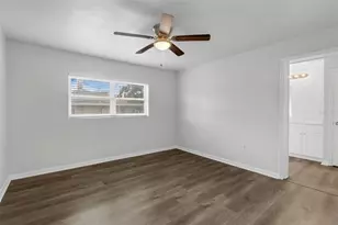 203 E Lakeview Ave, Eustis, FL 32726 - Photo 13