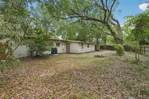 518 NW 36th Ter, Gainesville, FL 32607 - Photo 21