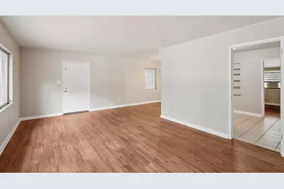 518 NW 36th Terrace, Gainesville, FL 32607 - Photo 5