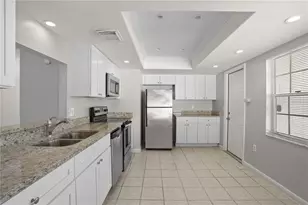 10519 Wyndcliff Dr, Orlando, FL 32817 - Photo 9