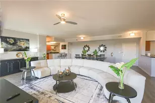 8101 Resort Village Dr, Orlando, FL 32821 - Photo 17