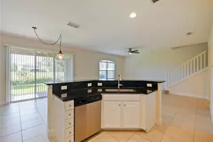 10653 Belfry Cir, Orlando, FL 32832 - Photo 9