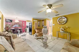 316 Amanda Ln, Leesburg, FL 34748 - Photo 11