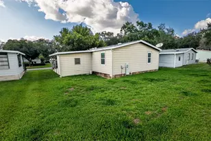 1725 Hilton Head Blvd, Lady Lake, FL 32159 - Photo 19