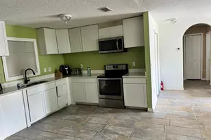 11063 Auburndale St, Spring Hill, FL 34609 - Photo 5