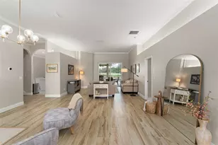 10254 Hart Branch Cir, Orlando, FL 32832 - Photo 9