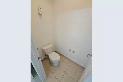 1875 Portofino Meadows Boulevard, Orlando, FL 32824 - Photo 33