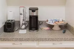 214 S Highland Ave, Clearwater, FL 33755 - Photo 9