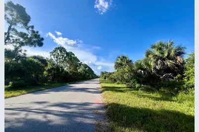 2071 Lingayen Street, Port Charlotte, FL 33953 - Photo 5