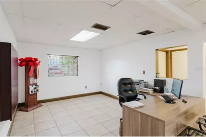 4407 N John Young Parkway, Orlando, FL 32804 - Photo 35