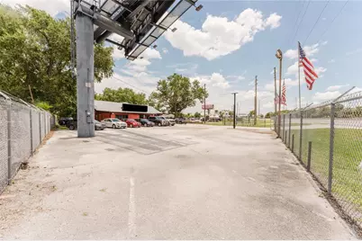 4407 N John Young Parkway, Orlando, FL 32804 - Photo 9