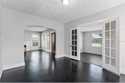 25 E Pinecrest Avenue, Eustis, FL 32726 - Photo 11