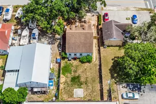 25 E Pinecrest Ave, Eustis, FL 32726 - Photo 25