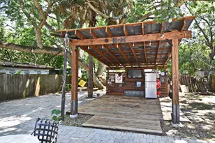 233 N Hudson St, Orlando, FL 32835 - Photo 17