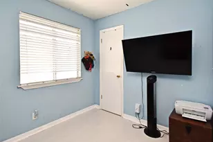 233 N Hudson St, Orlando, FL 32835 - Photo 9