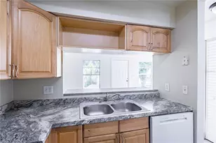 1404 Northlake Dr, Sanford, FL 32773 - Photo 5