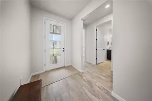 2698 River Creek Ln, Saint Cloud, FL 34771 - Photo 3