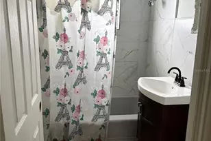 107 Dellwood Dr, Kissimmee, FL 34744 - Photo 7