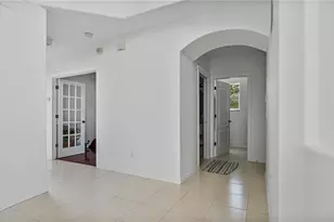 7716 Nottinghill Sky Dr, Apollo Beach, FL 33572 - Photo 7