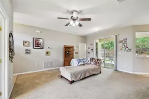 419 Cierra Oaks Cir, Lady Lake, FL 32159 - Photo 7