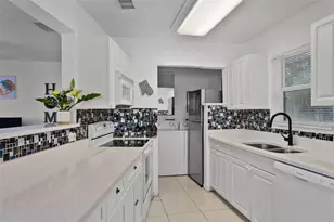 1649 Weybridge St, Deltona, FL 32725 - Photo 9