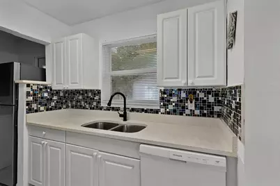 1649 Weybridge Street, Deltona, FL 32725 - Photo 11