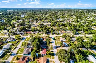 1649 Weybridge St, Deltona, FL 32725 - Photo 33