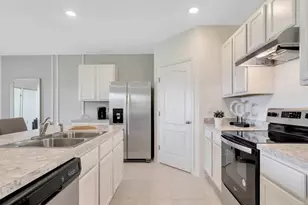 910 Princess Sabal Pt, Haines City, FL 33844 - Photo 15