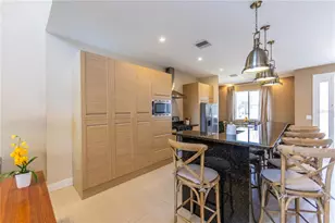 7627 Recife Dr, Kissimmee, FL 34747 - Photo 11