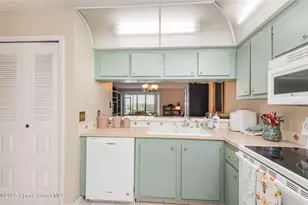 307 La Paloma Ln, Titusville, FL 32780 - Photo 7